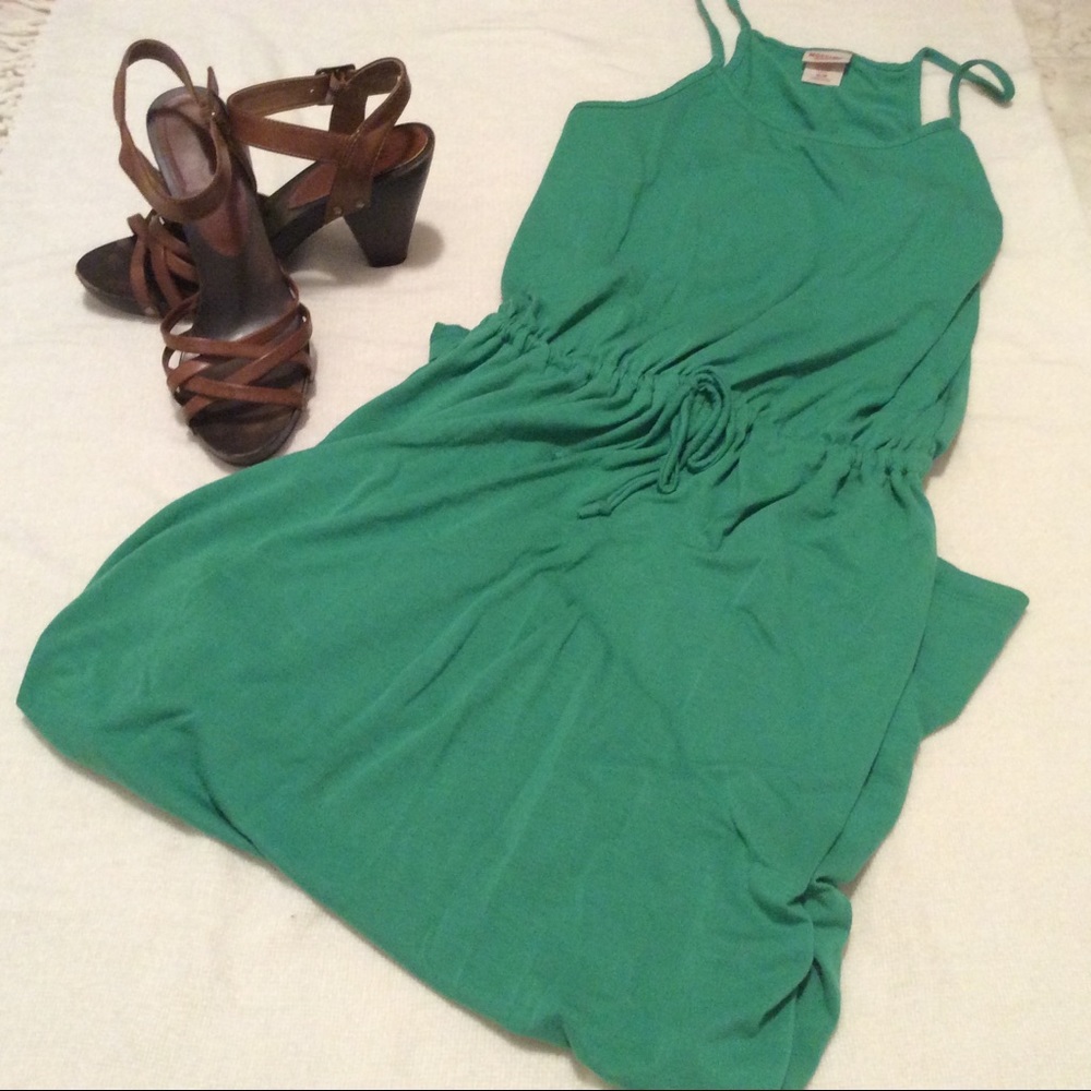 Beach casual maxi dress for your winter getaway